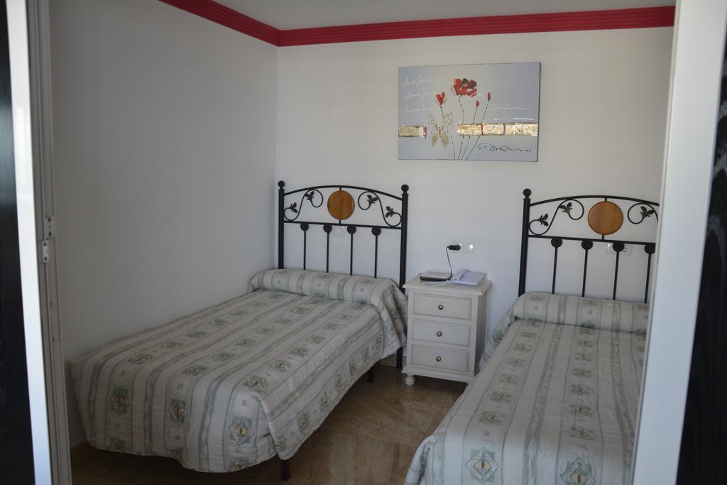 Apartamentos Mediterraneo Marbella Exterior foto